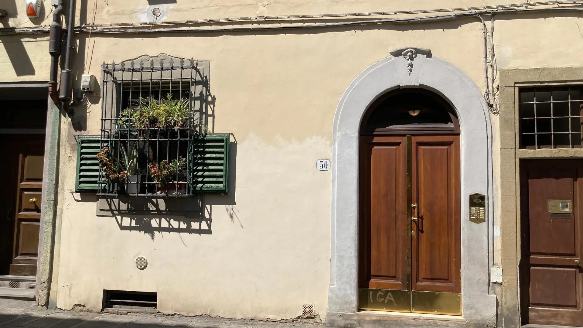 Deluxe Apartment In The Centre Of Φλωρεντία 0*,